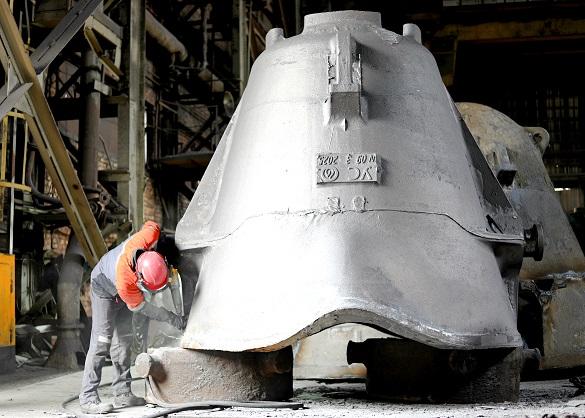 На Уральской Стали освоили изготовление ковшей для цветмета На Уральской Стали освоили изготовление ковшей для цветмета